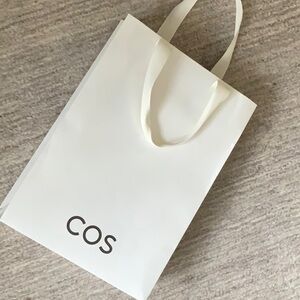 COS shopping bag S/M size COS gift bag